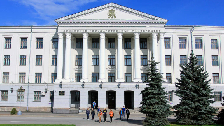В Пскове прошел Всероссийский микробиологический конгресс